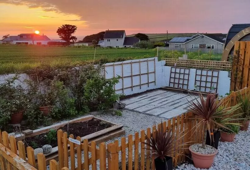 Hegarty's Cottage At Trevarrian Lodge