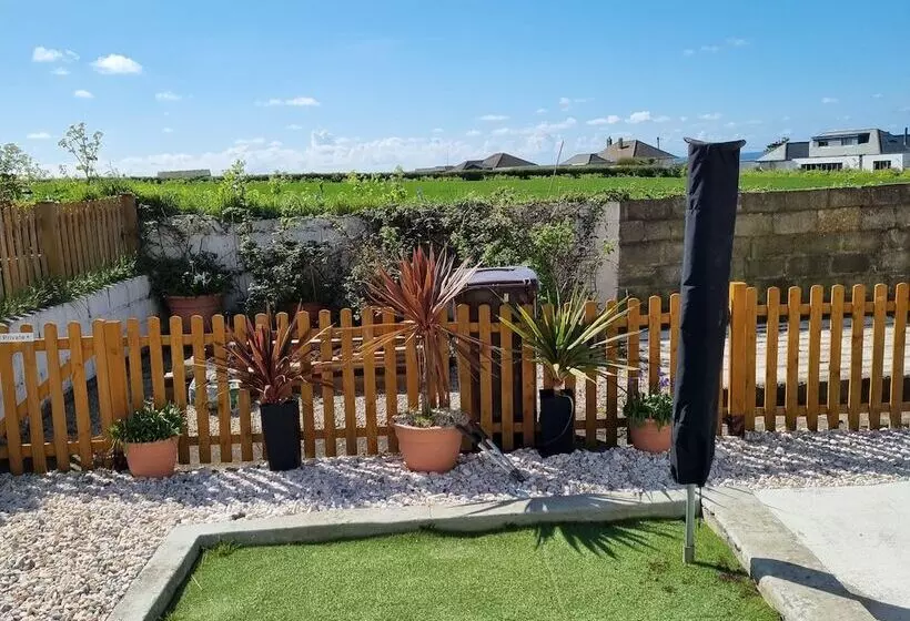 Hegarty's Cottage At Trevarrian Lodge