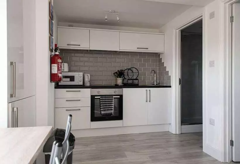 Hegarty's Cottage At Trevarrian Lodge