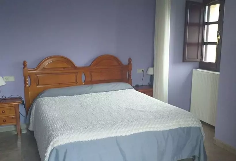 Hostelli Hospedería Nuestra Señora De Codés