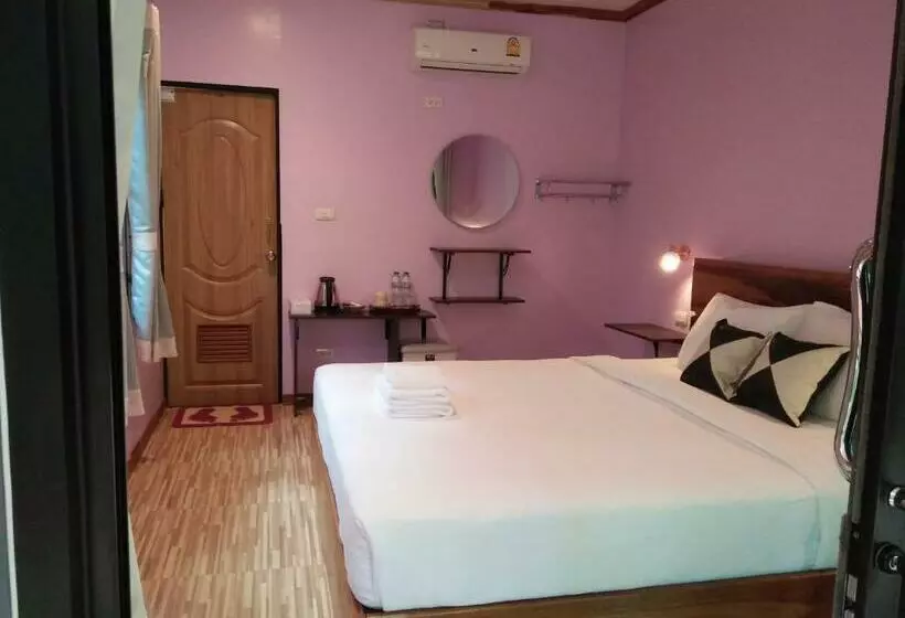 Hotelli Khao Sok Palm Garden Resort