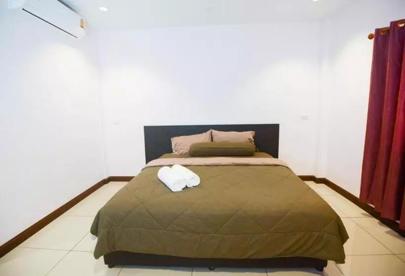 Hotelli Nangrong Garden Home