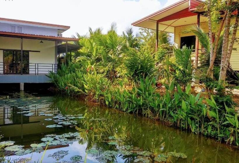 Отель Nangrong Garden Home