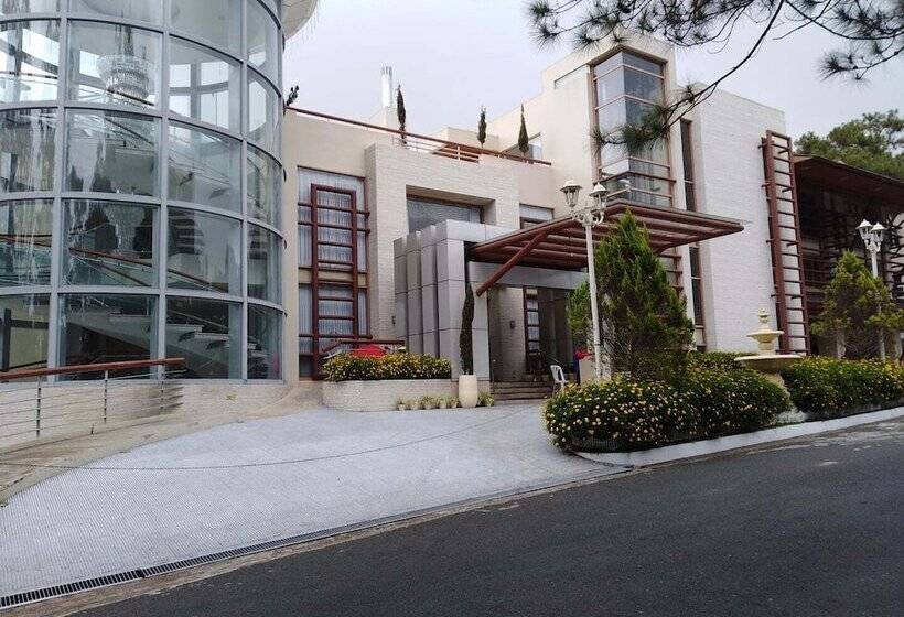 فندق Whitehouse Of The Lord Of Scents