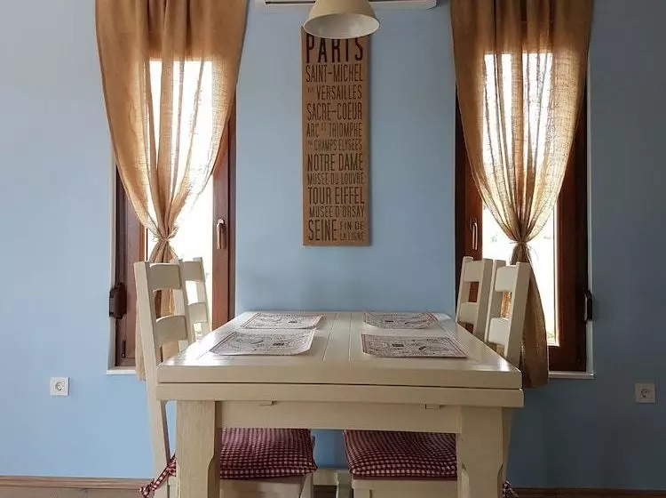 House Rustica