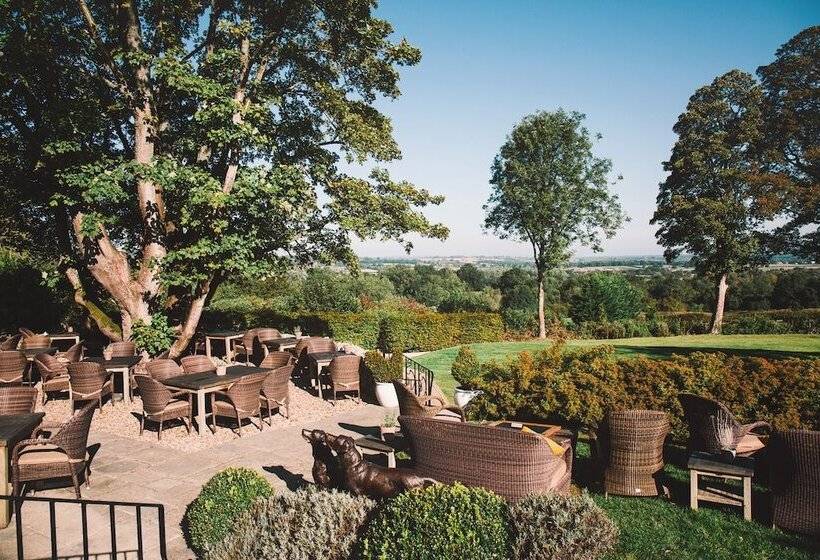 The Feathered Nest Country Inn