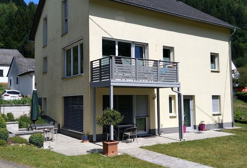 Apartment With Terrace And View