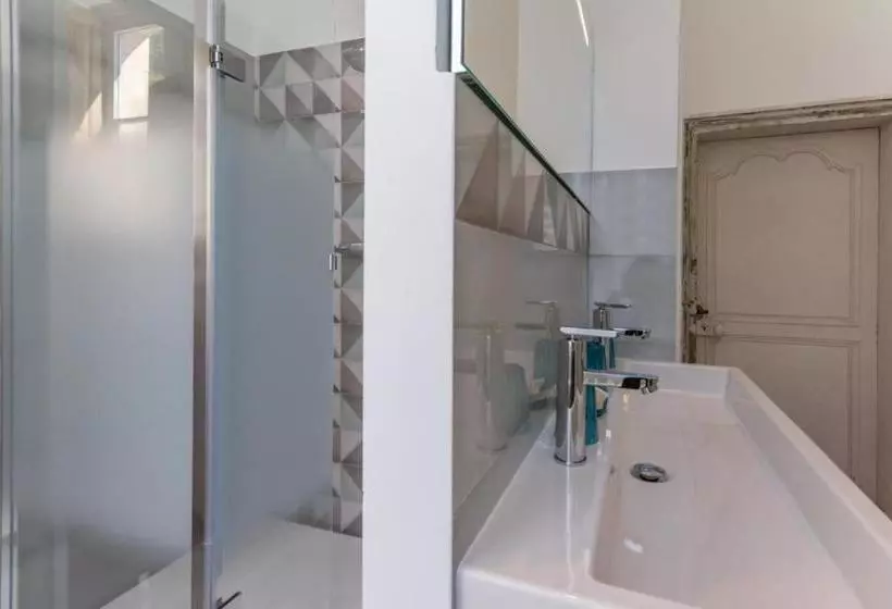 Aamiaismajoitus (B&B) Chateau De Mauvilly