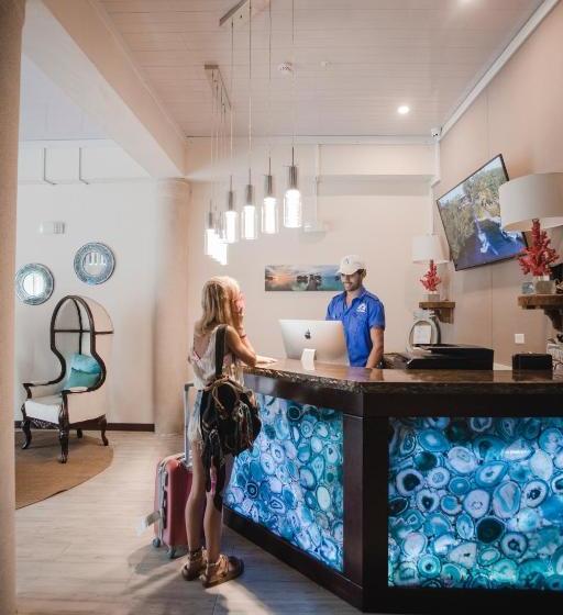 هتل Azul Paradise Bocas