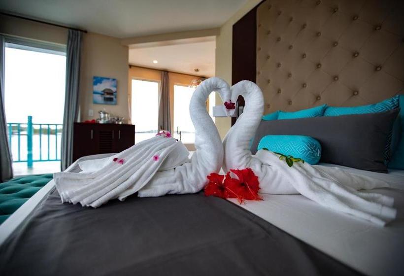 هتل Azul Paradise Bocas