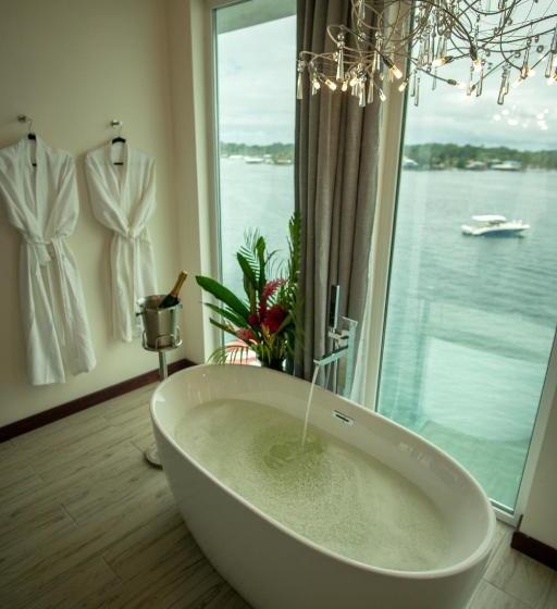 هتل Azul Paradise Bocas