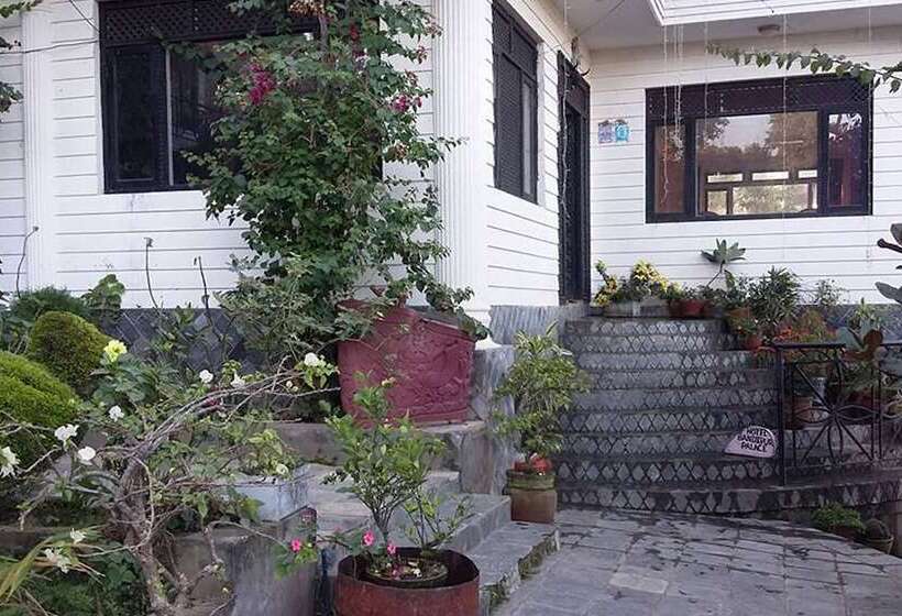 هتل Bandipur Palace