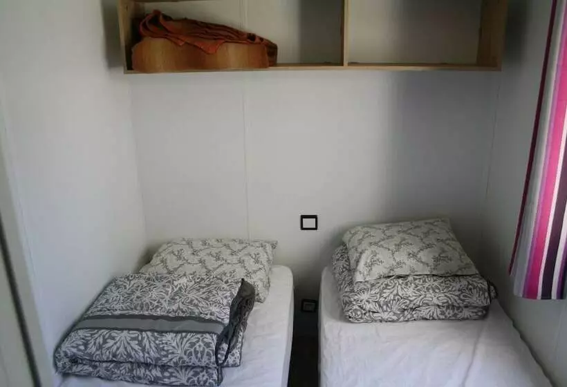 Hotelli Camping La Salverte