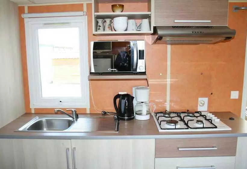 Hotelli Camping La Salverte