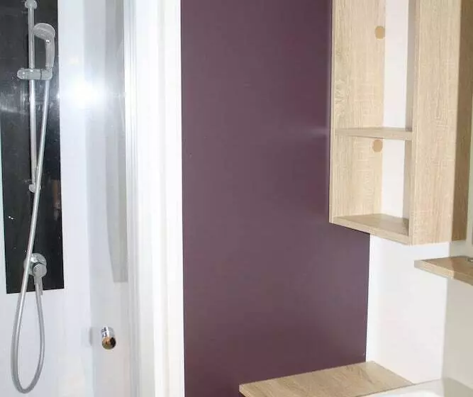 Hotelli Camping La Salverte