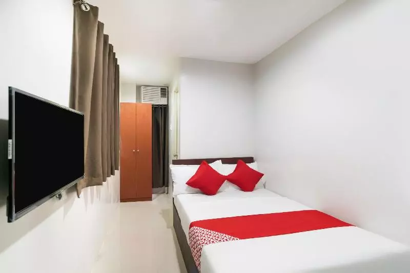 Hotelli Elti Dormitel By Bluebookers