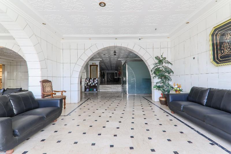 Отель Manazl Al Steen Furnished Apartments By Oyo Rooms