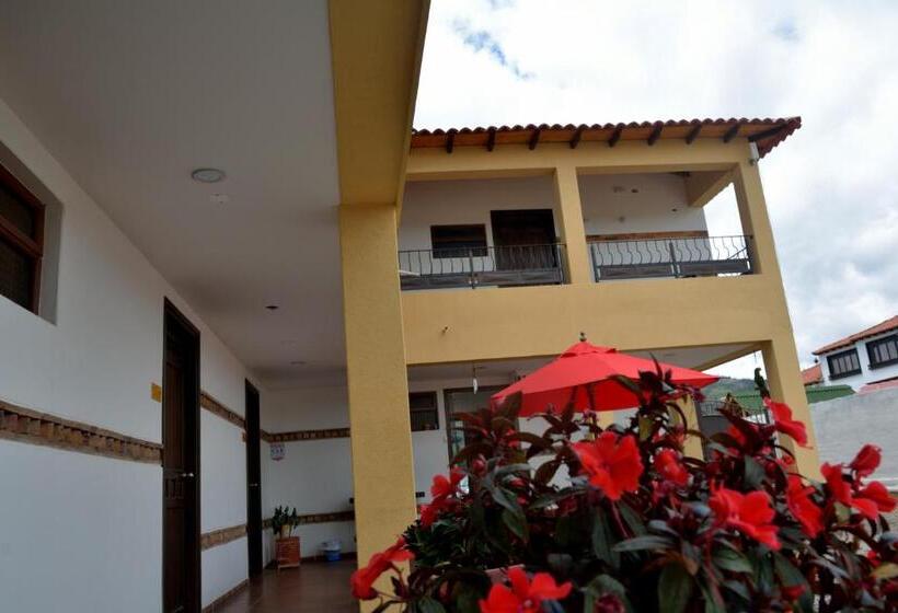 בית מלון כפרי Villa Sofia