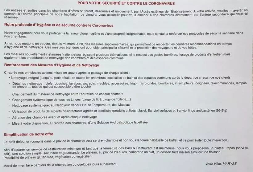 ペンション Au Coeur Du Lapidaire