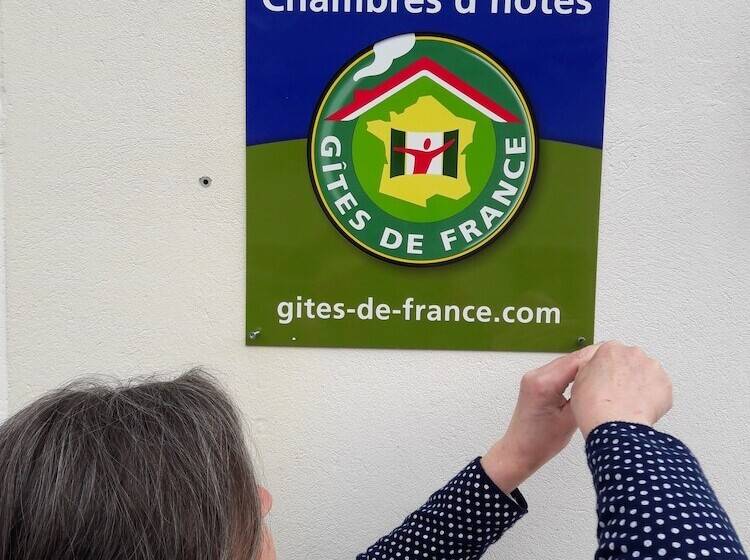 ペンション Au Coeur Du Lapidaire