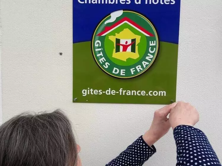 ペンション Au Coeur Du Lapidaire