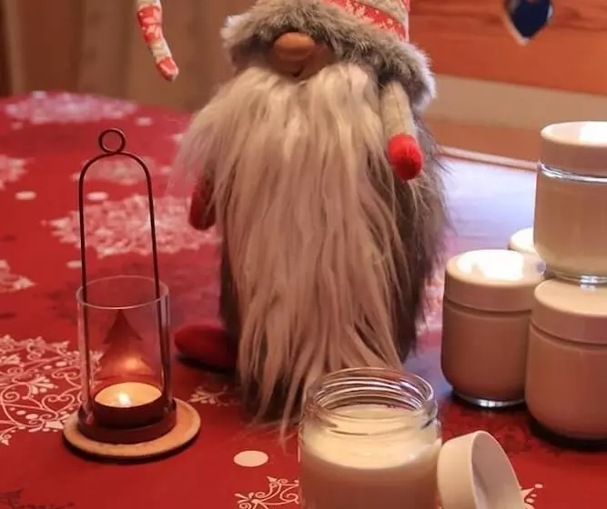 ペンション Au Coeur Du Lapidaire