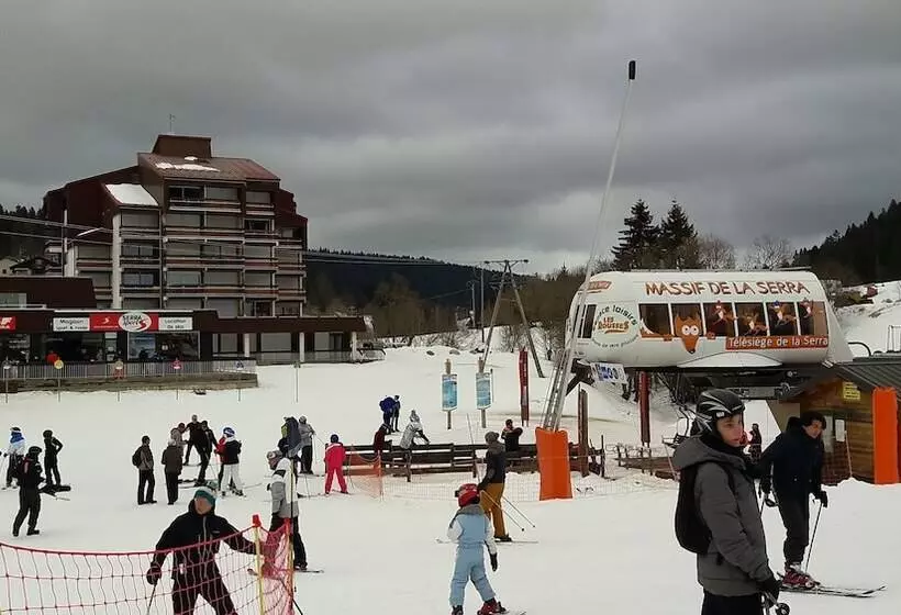 ペンション Au Coeur Du Lapidaire