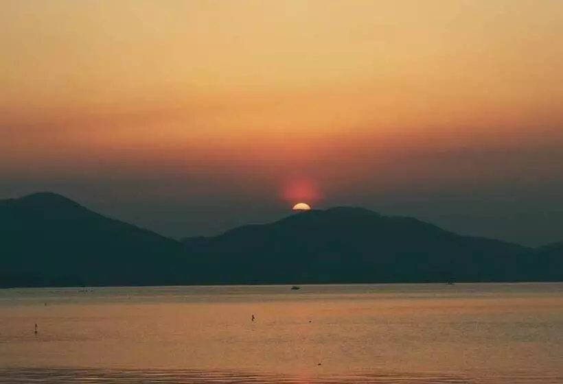 Sea And Sunset Pension