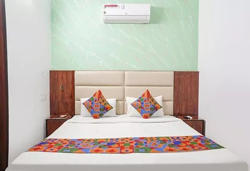 ホテル Pearl Of Taj Home Stay