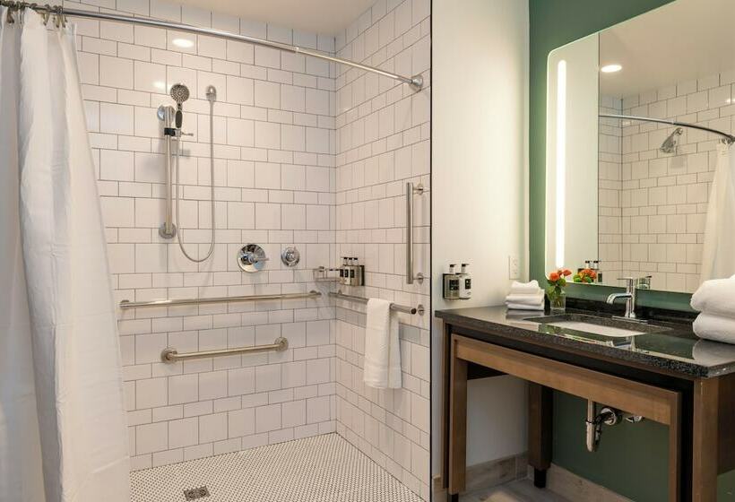 בית מלון כפרי Canandaigua, Tapestry Collection By Hilton