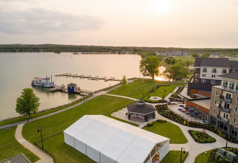 בית מלון כפרי Canandaigua, Tapestry Collection By Hilton