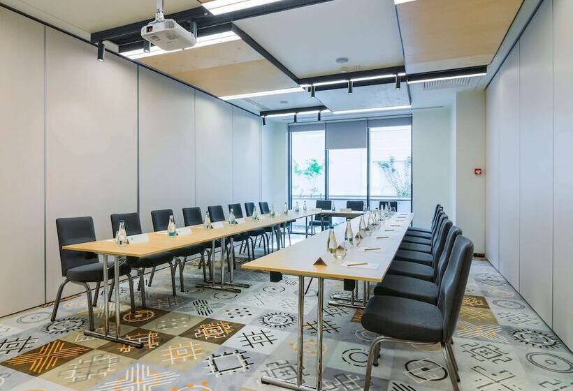 هتل Ibis Styles Bucharest City Center