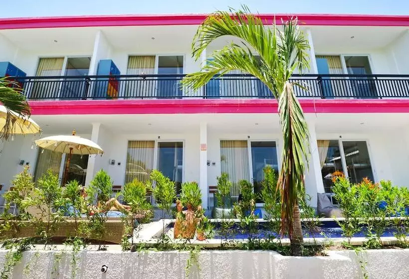 ホテル Mondo Surf Village