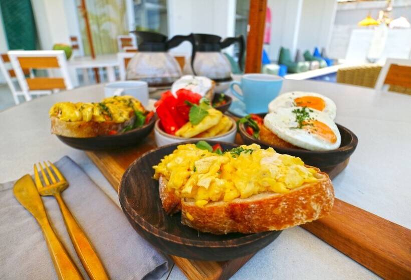 בית מלון כפרי Mondo Surf Village