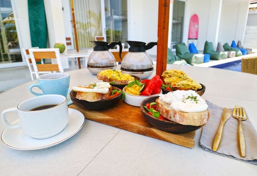 בית מלון כפרי Mondo Surf Village