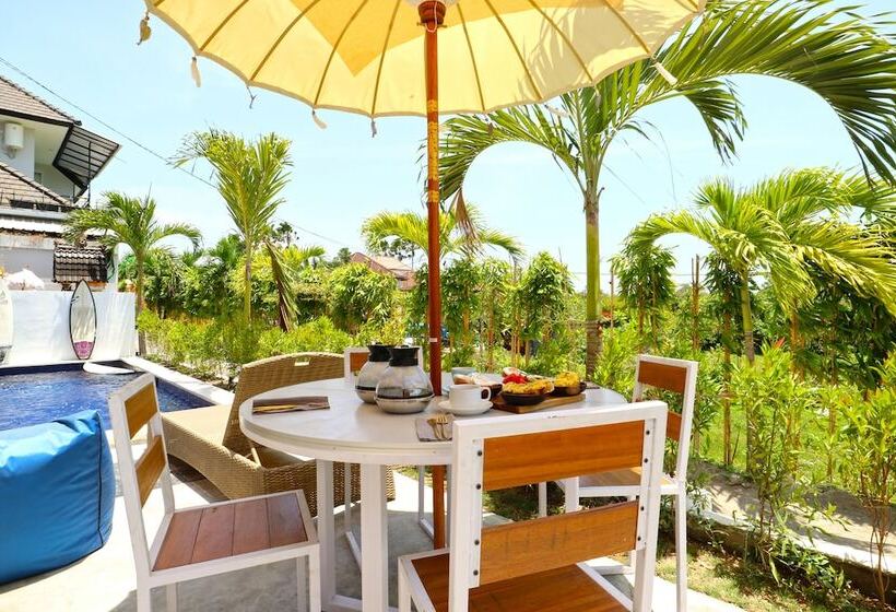 בית מלון כפרי Mondo Surf Village