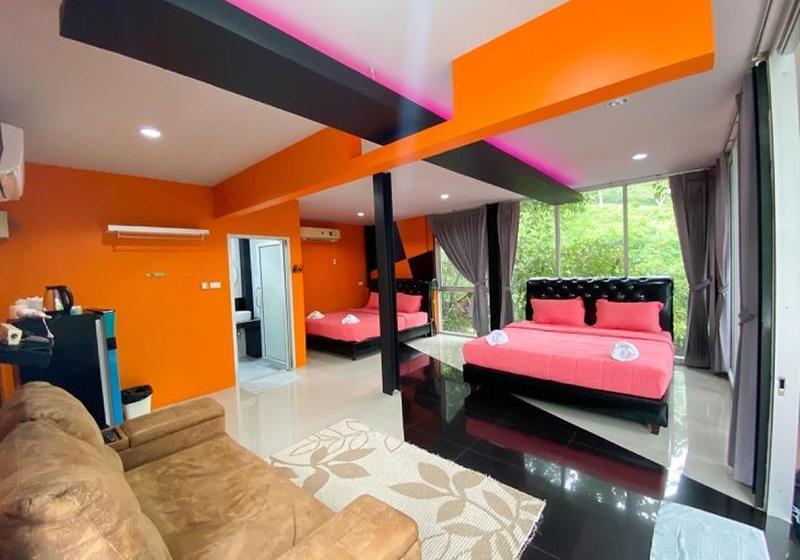 ホテル Natthaphon Resort