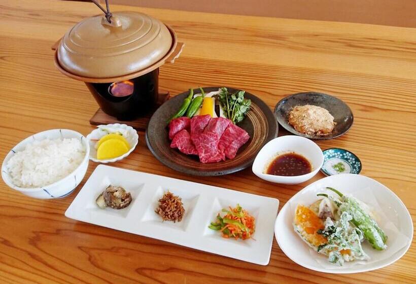 Отель Racine Home Harie