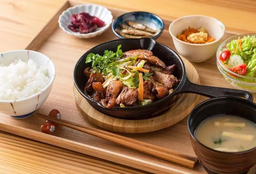 Hotelli Racine Home Harie