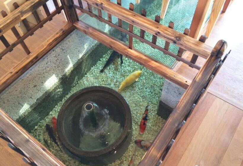 Отель Racine Home Harie