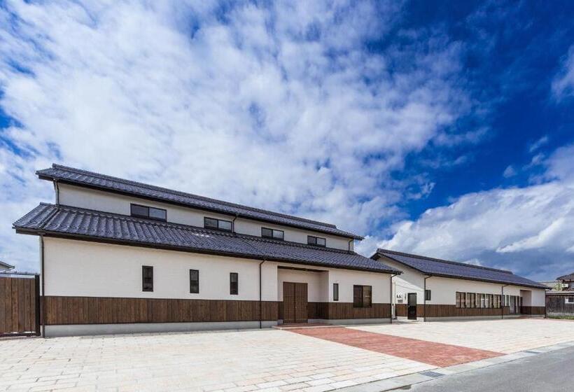 Отель Racine Home Harie