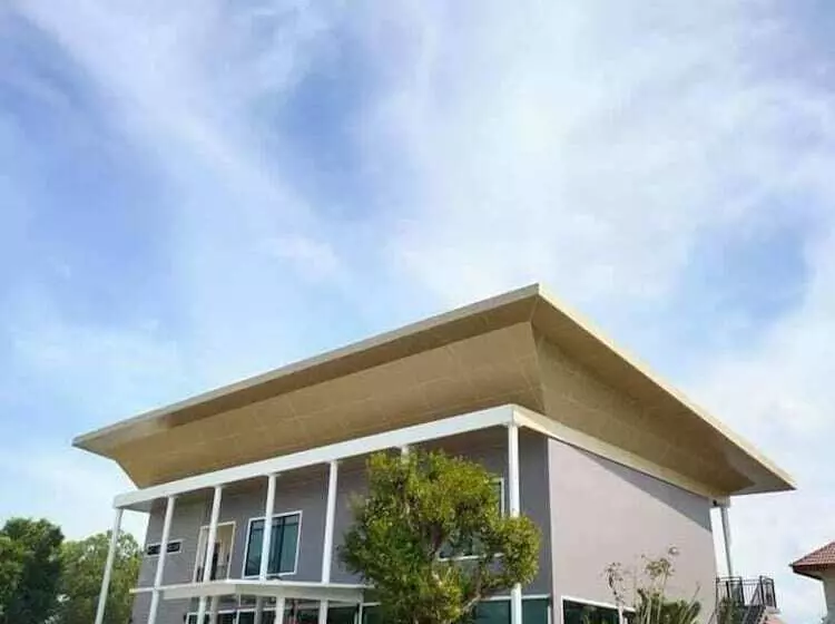 Hotelli Southern Airport