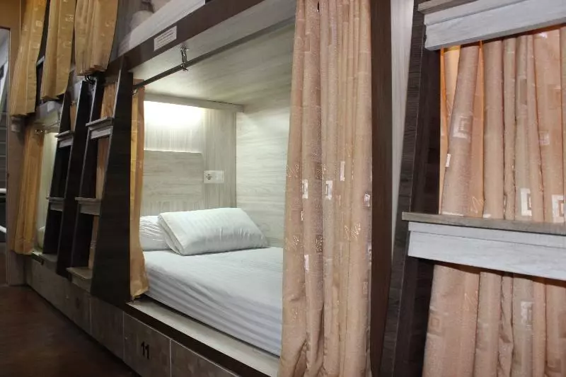 Hotelli The Colour Hostel