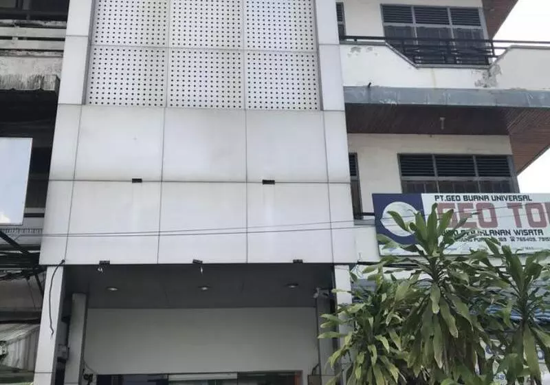 Hotelli The Colour Hostel