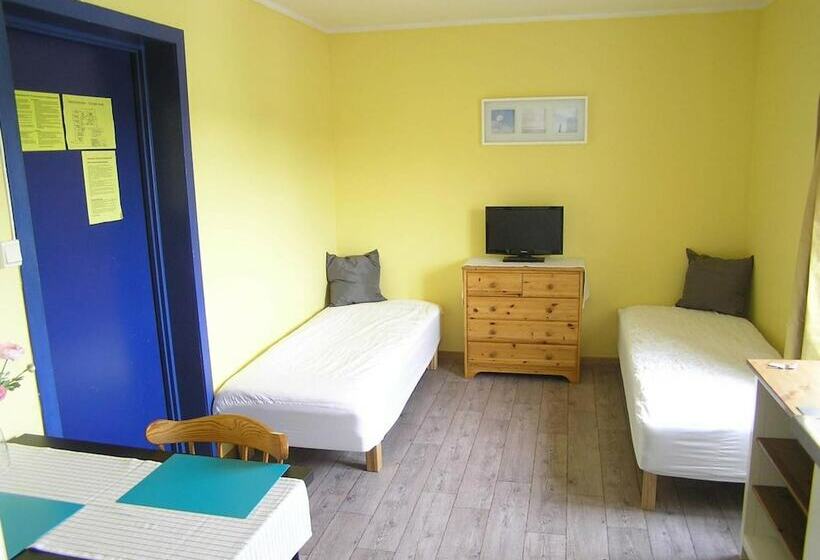 Bedder At Oslo Airport