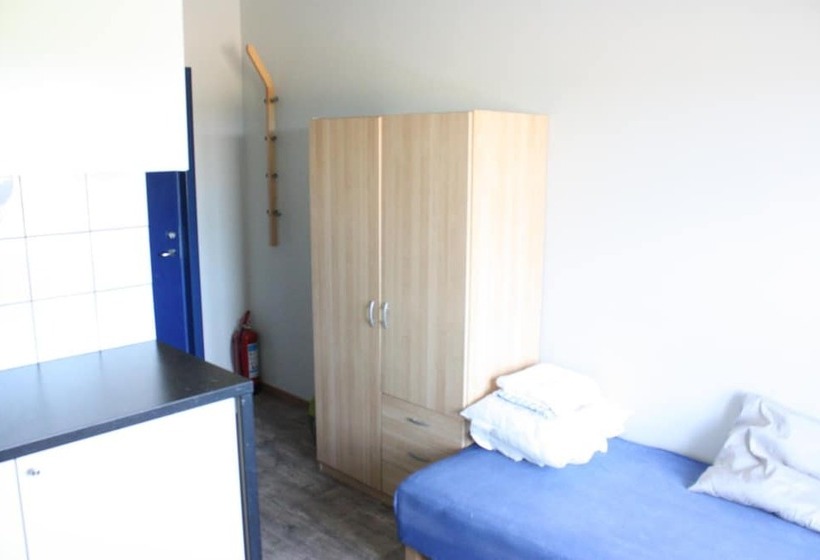 Bedder At Oslo Airport