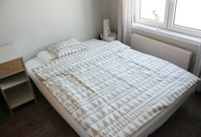 Bedder At Oslo Airport