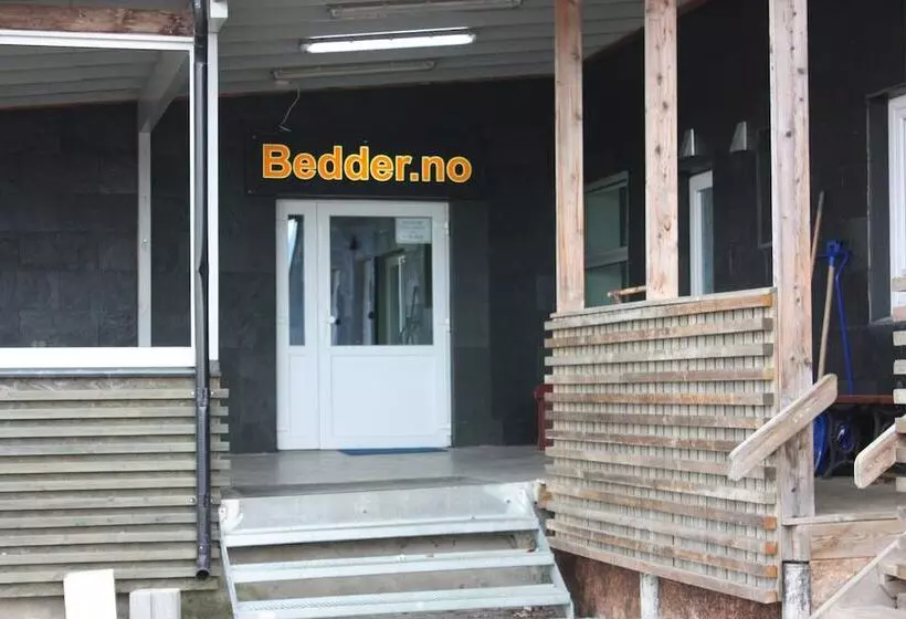 Bedder At Oslo Airport