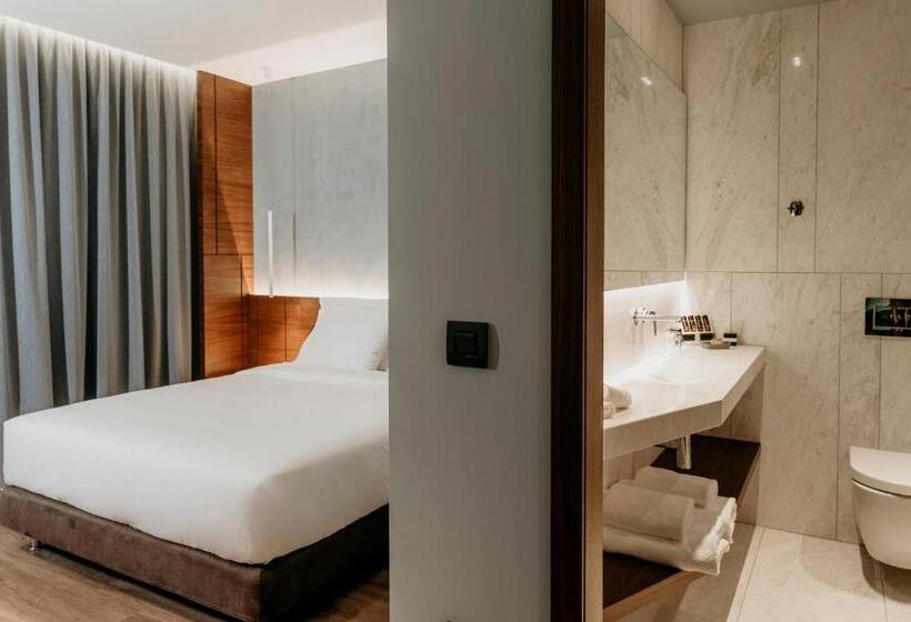 בית מלון כפרי Aya