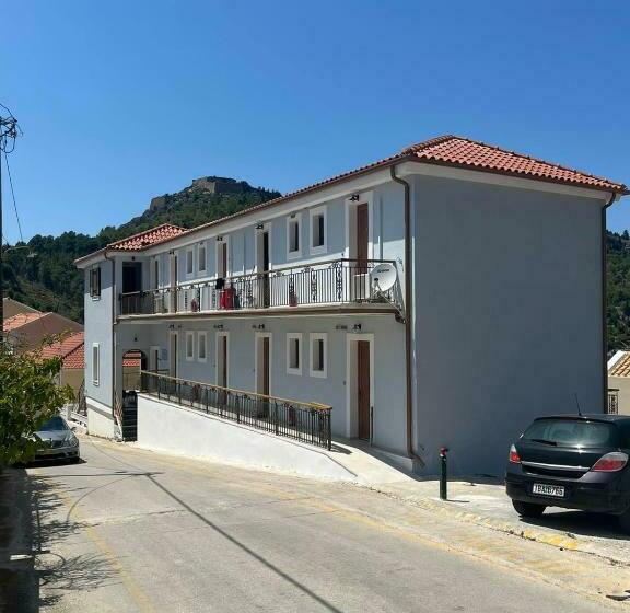 پانسیون Vassilis Retreat